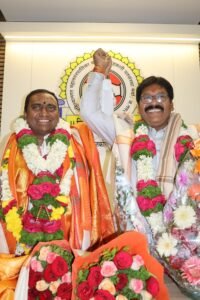 Ahilyanagar : पुन्हा एकदा विश्वासाचा कौल; 'अहिल्यानगर मनपा कर्मचारी' पतसंस्थेच्या अध्यक्षपदी बाबासाहेब मुदगल यांची हॅट्ट्रिक