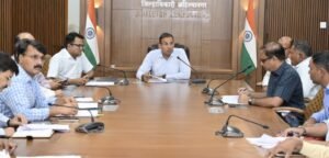 Petrol Diesel News : जिल्ह्यात इंधनाचा मुबलक साठा; अफवा पसरवणाऱ्यांवर होणार थेट गुन्हे दाखल 2 Petrol Diesel News : जिल्ह्यात इंधनाचा मुबलक साठा; अफवा पसरवणाऱ्यांवर होणार थेट गुन्हे दाखल