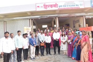 Women's Self-Help Groups : बचत गटांची ‘लोकल टू ग्लोबल’ झेप; अहिल्यानगरमध्ये विक्रमी कर्जवाटप 2 Women's Self-Help Groups : बचत गटांची ‘लोकल टू ग्लोबल’ झेप; अहिल्यानगरमध्ये विक्रमी कर्जवाटप