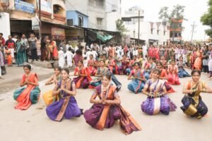 Shishu Sangopan Sanstha Dindi : विठ्ठलनामाच्या गजरात’ शिशु संगोपन संस्थेच्या शाळांची भव्य दिंडी